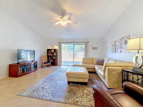 13436 Silvercreek Drive, Riverview FL - photo 8 of 36