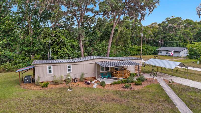 1 bedroom Manufactured Home at 3460 SE 131st Place, Belleview Heights Estate, Belleview — photo 5