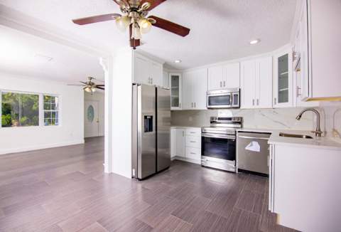 1655 Drew Street, Clearwater FL - photo 8 of 29
