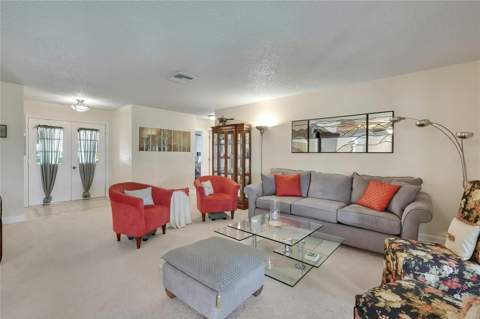 6433 Lost Tree Lane, Spring Hill FL - photo 15 of 39