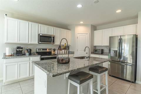 735 Jefferson Street, Davenport FL - photo 6 of 6