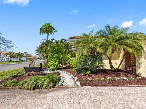 562 Johns Pass Avenue, Madeira Beach FL - photo 10 of 89