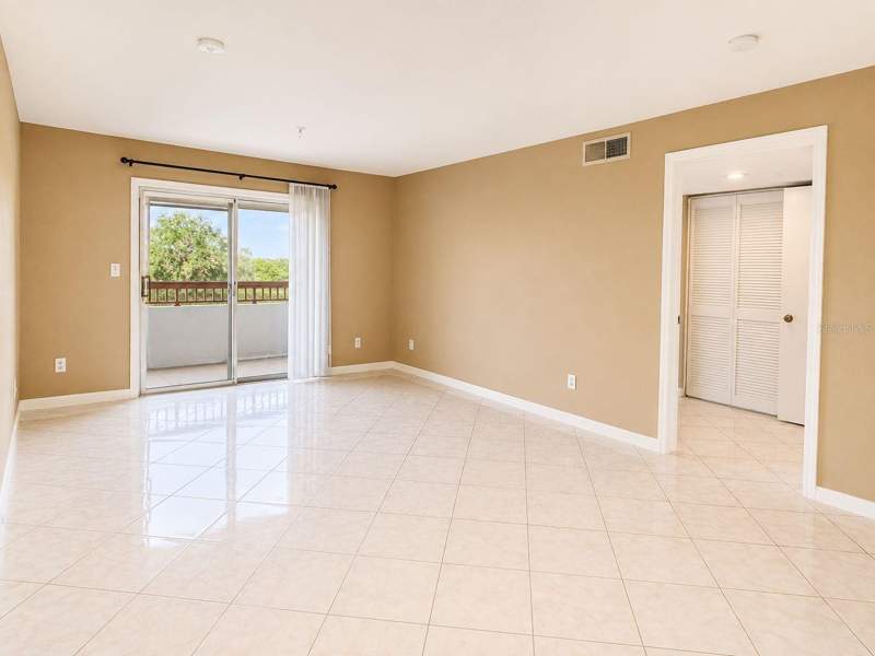 2 bedroom Condominium at 2323 Feather Sound Drive #205, Crystal Bay Condo, Clearwater — photo 5