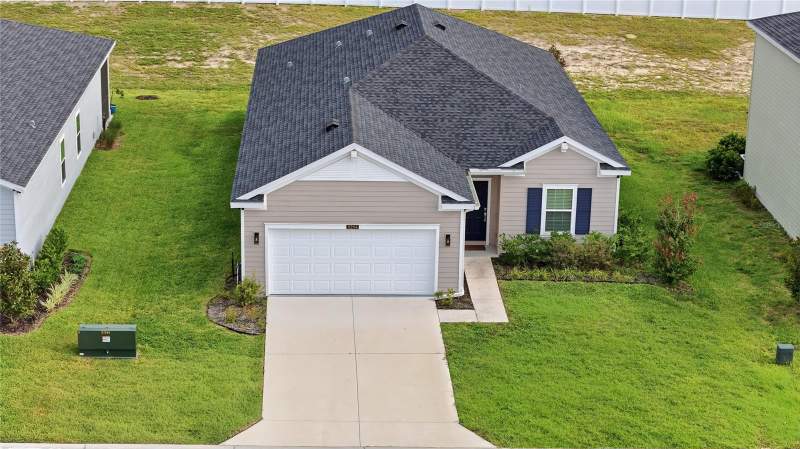 3 bedroom Single Family Residence at 3294 NE 38th Lane, Millwood Estates, Ocala — photo 2