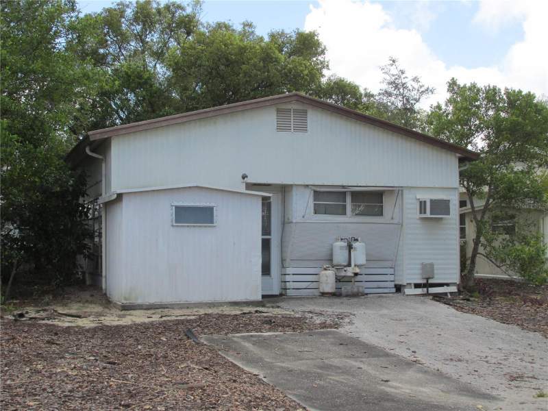 1 bedroom Mobile Home at 13 Saddlebag Trail, Saddlebag Lake, Lake Wales — photo 3