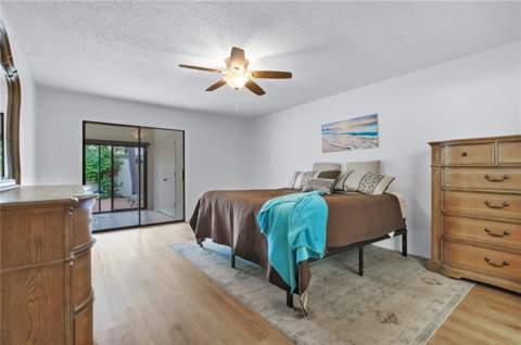 597 Lakeside Drive #205, Bradenton FL - photo 21 of 47