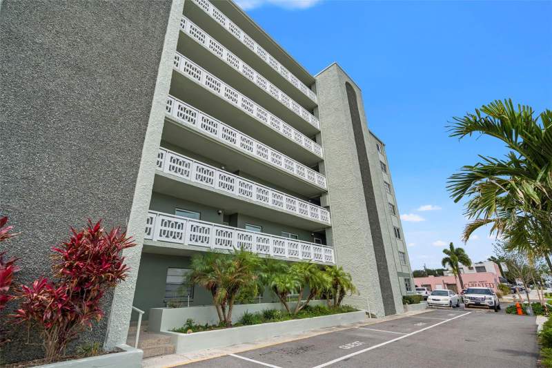 2 bedroom Condominium at 7321 Central Avenue #407, Park Central Towers Condo, St Petersburg — photo 2