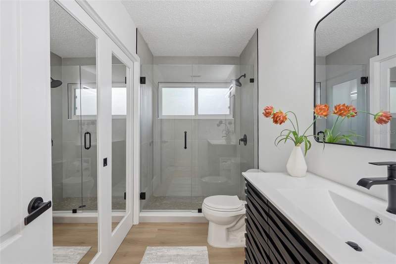 3 bedroom Single Family Residence at 1318 S HILLCREST AVENUE, BROOKHILL, CLEARWATER — photo 5