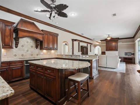 1411 Amesbury Court, New Port Richey FL - photo 14 of 63