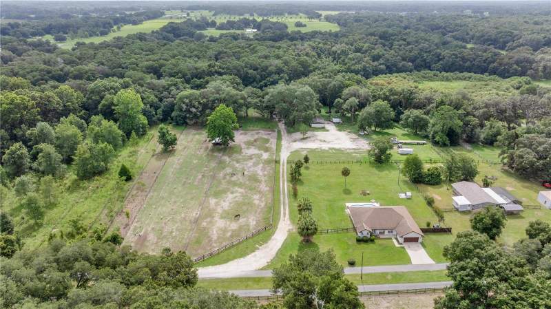 4 bedroom Single Family Residence at 13783 SE 8th Court, No Subdivision, Ocala — photo 4
