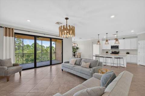 10059 Crooked Creek Drive #202, Venice FL - photo 10 of 49
