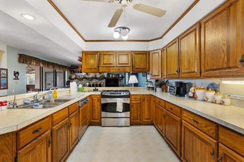 8822 Winter Garden Vineland Road, Orlando FL - photo 12 of 19