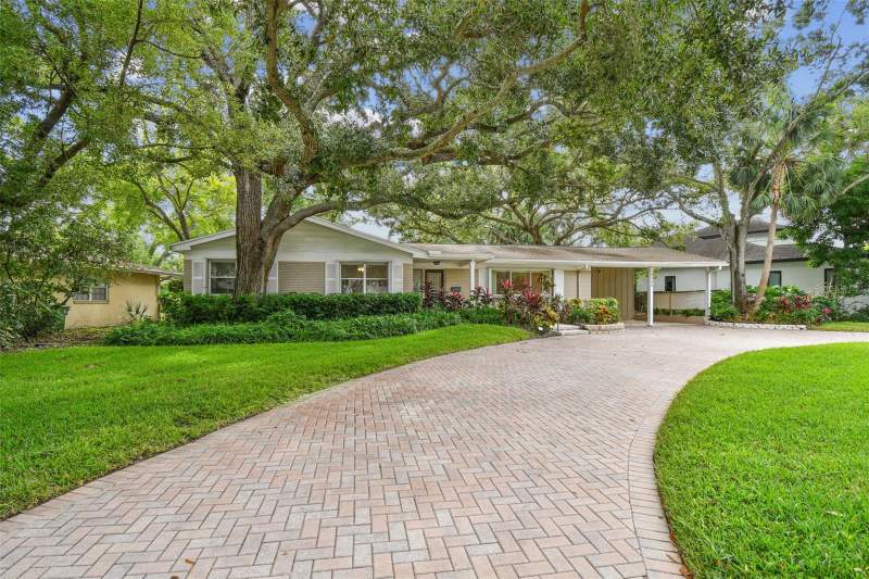 3 bedroom Single Family Residence at 4508 Henderson Boulevard, Sunset Park, Tampa — photo 2