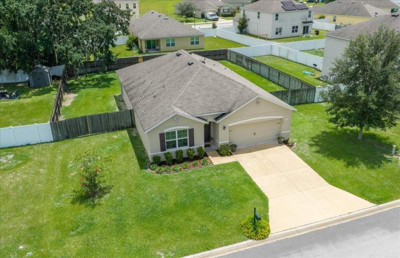 4 bedroom Single Family Residence at 3063 NE 42nd Road, Oak Hill Plantation Ph I, Ocala — photo 4
