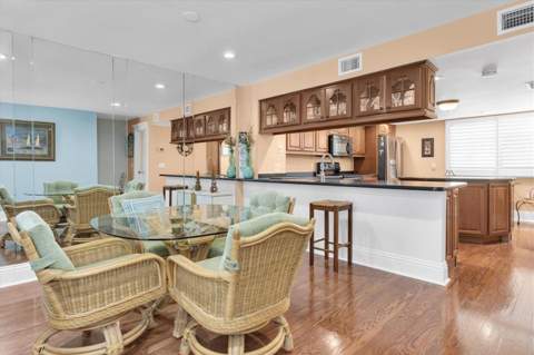 553 Haven Point Drive, Treasure Island FL - photo 8 of 42