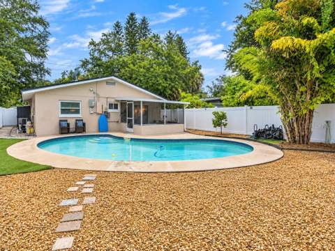2429 Park Street, St Petersburg FL - photo 15 of 28