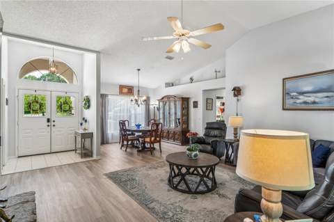 4 Spruce Pine Court, Homosassa FL - photo 9 of 77