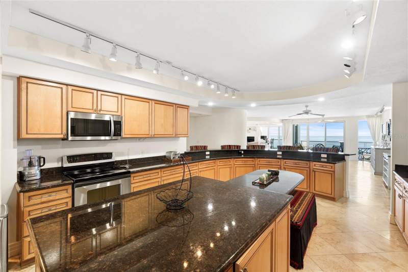 4 bedroom Condominium at 1350 Gulf Boulevard #901, Utopia Condo, Clearwater Beach — photo 5