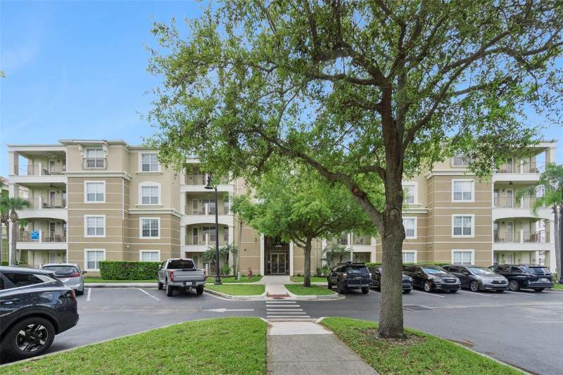 2 bedroom Condominium at 4816 Cayview Avenue #201, Vista Cay, Orlando — photo 2