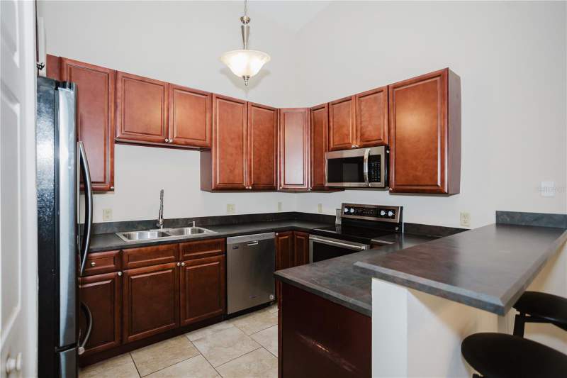 2 bedroom Single Family Residence at 3915 NW 7th Place, Bartram Woods, Gainesville — photo 3