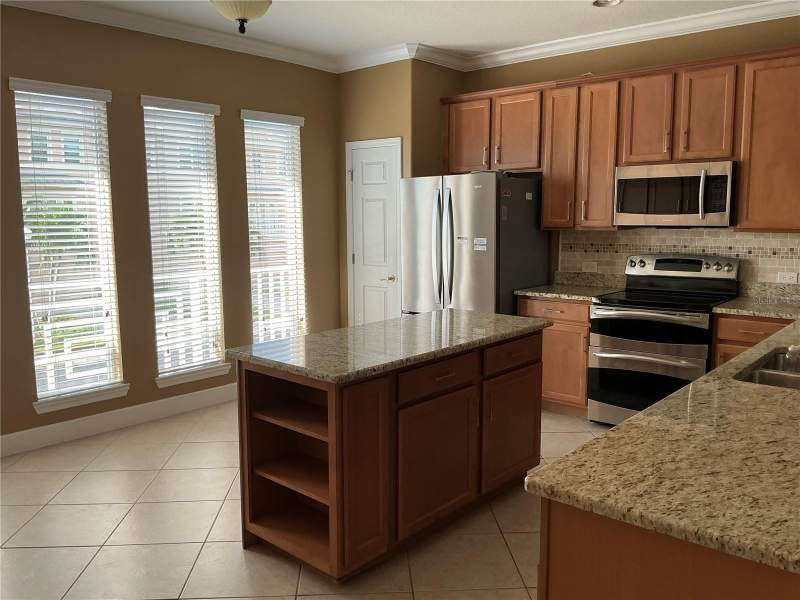 3 bedroom Townhouse at 7059 Islamorada Circle, Seminole Isle, Seminole — photo 4