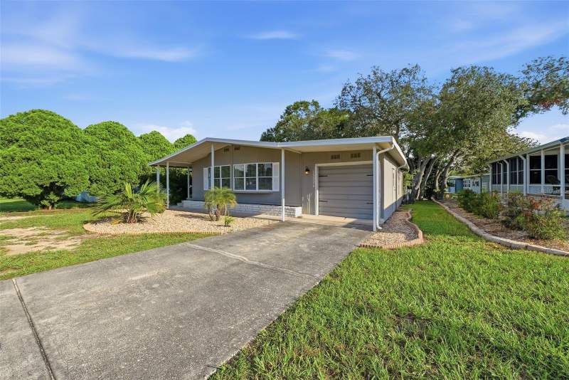 2 bedroom Manufactured Home at 15994 Brookridge Boulevard, Brookridge Comm, Brooksville — photo 2