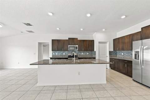 16681 Carlton Pond Street, Wimauma FL - photo 6 of 6