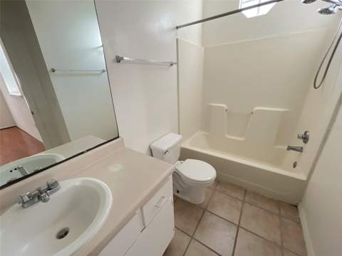 4700 SW Archer Road #D30, Gainesville FL - photo 19 of 21