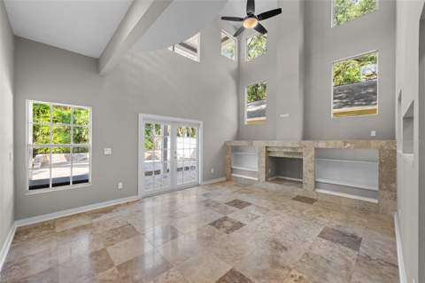 1513 E Park Circle, Tampa FL - photo 9 of 31