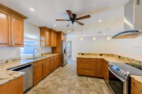 12173 Wild Acres Road, Largo FL - photo 10 of 23