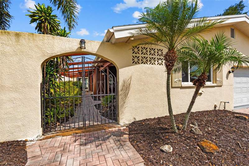 3 bedroom Single Family Residence at 10472 Orange Blossom Lane, Blossom Lake Village Sec 2, Seminole — photo 3
