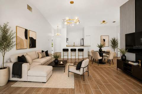 12826 Longcrest Drive, Riverview FL - photo 9 of 57