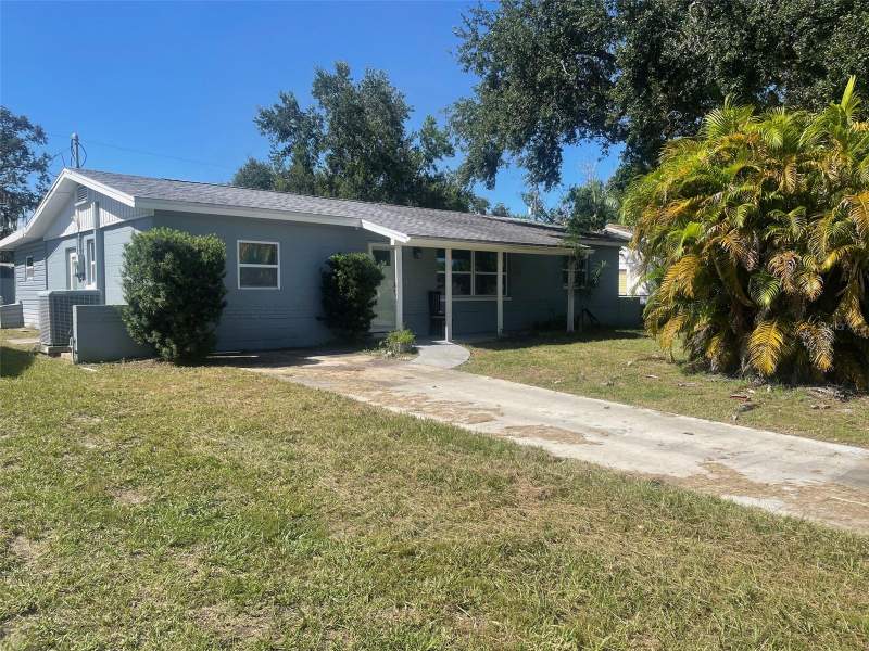 Golden Palm Manor