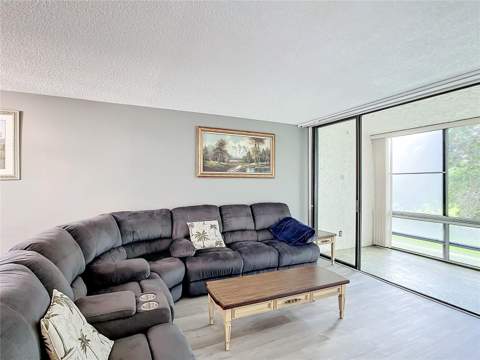 14130 Rosemary Lane #3215, Largo FL - photo 6 of 6