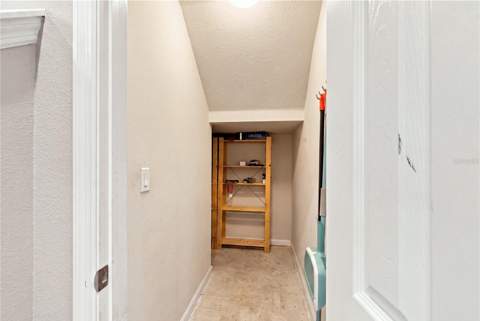 9237 Hillcroft Drive, Riverview FL - photo 12 of 41