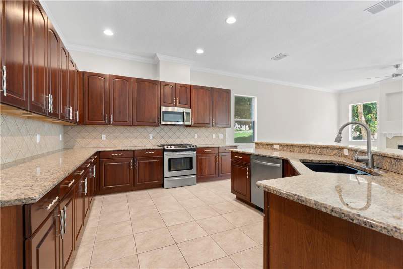 4 bedroom Single Family Residence at 3542 Wind River Run, Clermont Hartwood Reserve Ph 02, Clermont — photo 4