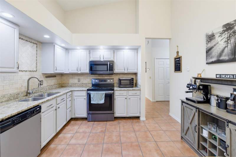 2 bedroom Townhouse at 285 SHRIKE COURT, CRANES ROOST VILLAS, ALTAMONTE SPRINGS — photo 5