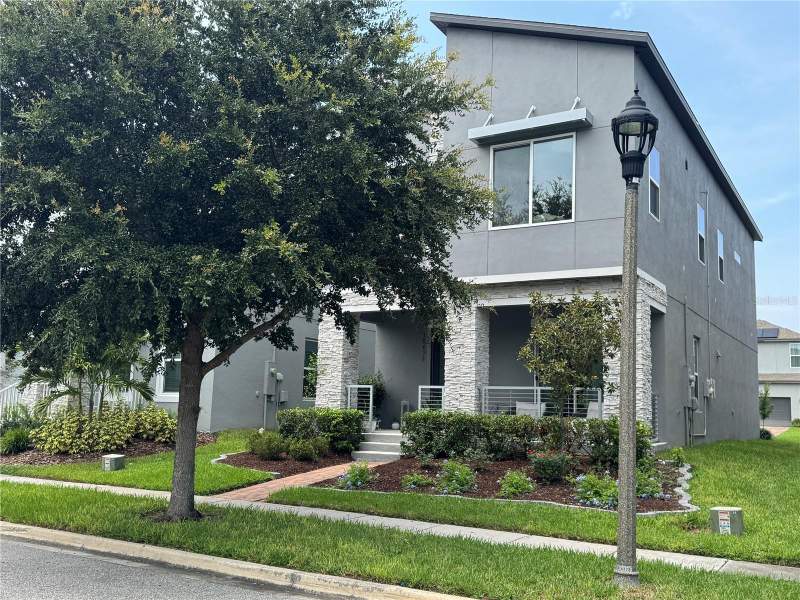10439 AUSTRINA OAK LOOP home for sale in Watermark