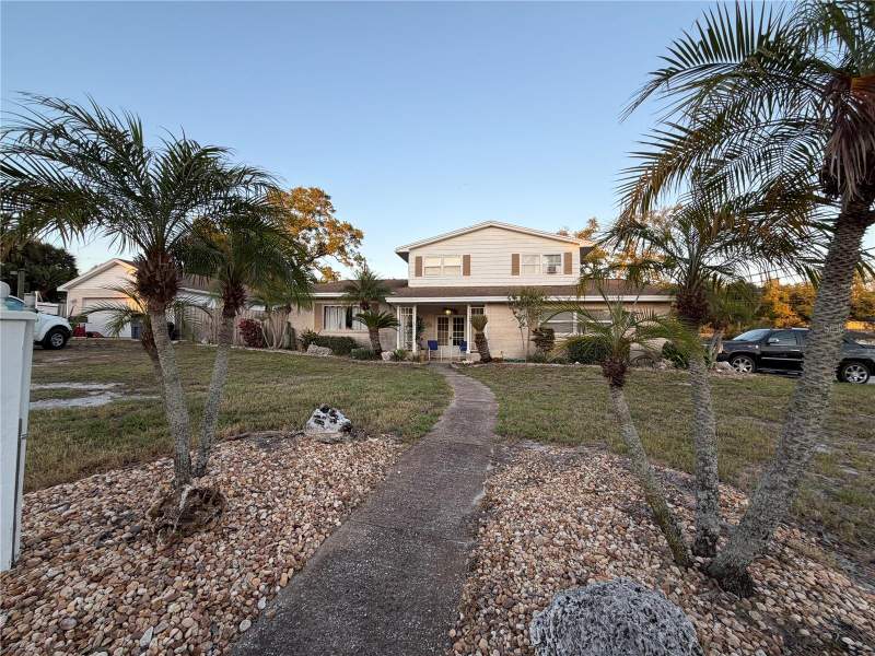 Riviera Heights