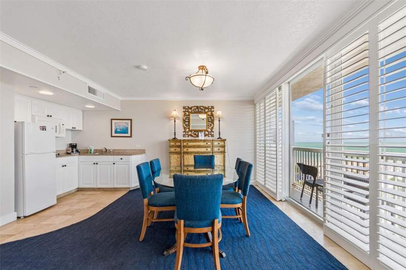 2 bedroom Condo - Hotel at 5500 Gulf Boulevard #7230, Jacaranda Beach Villas Condo, St Pete Beach — photo 5