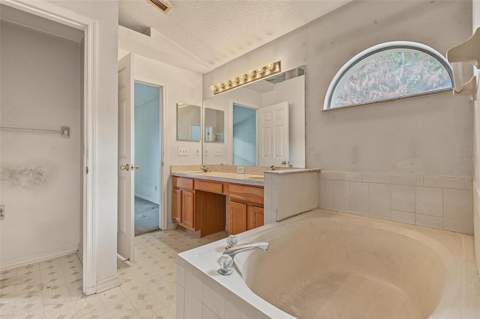 6349 Ashfield Place, Wesley Chapel FL - photo 22 of 33