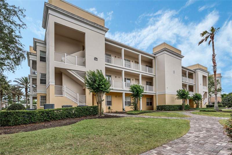 7505 MOURNING DOVE CIRCLE #303 home for sale in Terraces At Reunion