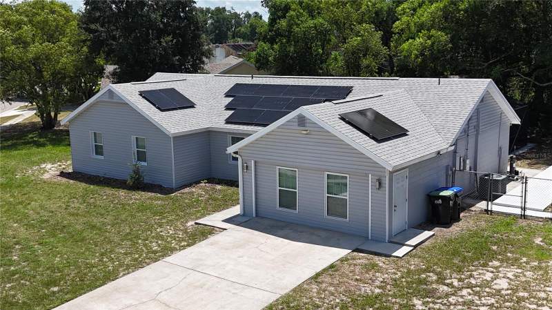 4 bedroom Single Family Residence at 6120 CENTENNIAL DRIVE, LAKE SPARLING HEIGHTS, ORLANDO — photo 4