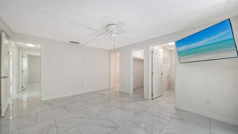 554 Spanish Drive, Longboat Key FL - photo 24 of 70