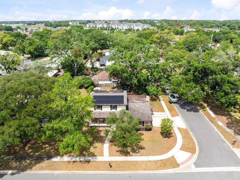 4 bedroom Single Family Residence at 8698 HILLSIDE DRIVE, TEALWOOD COVE FIRST ADD, ORLANDO — photo 2