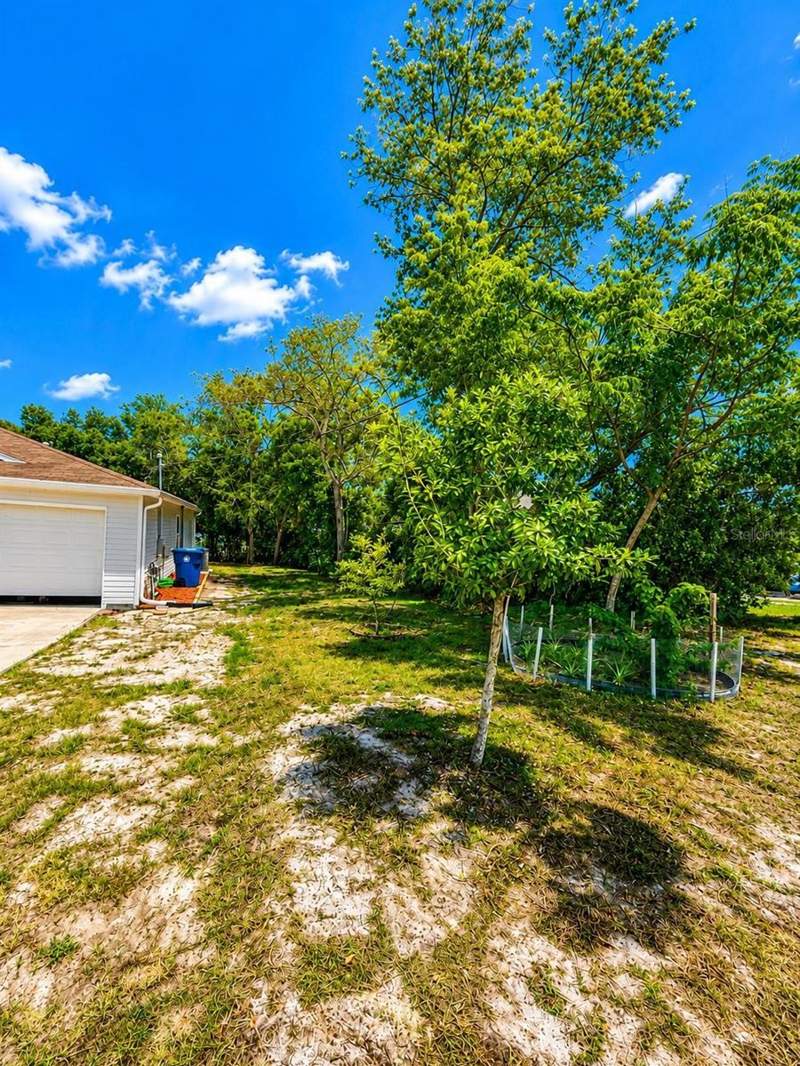 4 bedroom Single Family Residence at 1490 Piper Road, Spring Hill, Spring Hill — photo 4