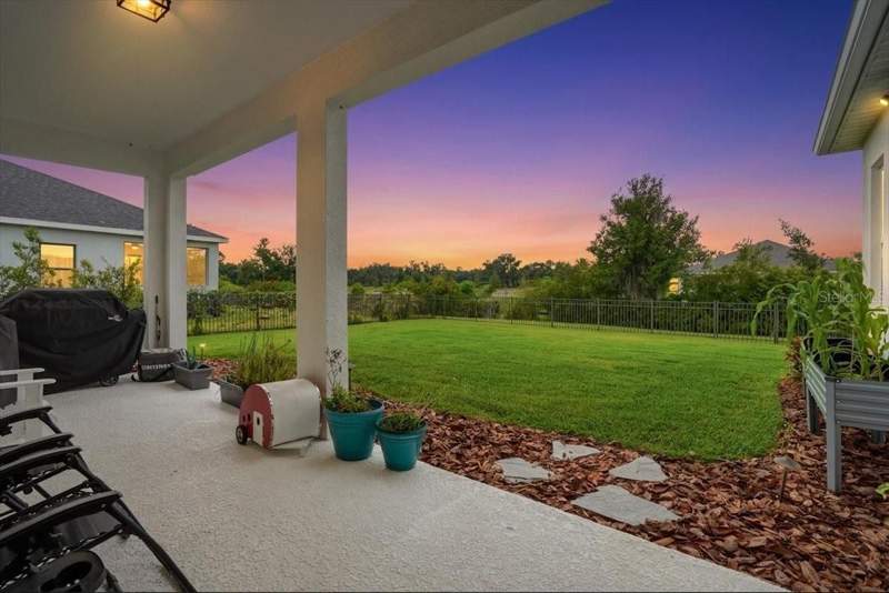 3 bedroom Single Family Residence at 13712 Old Creek Court, Canoe Creek Ph I, Parrish — photo 4
