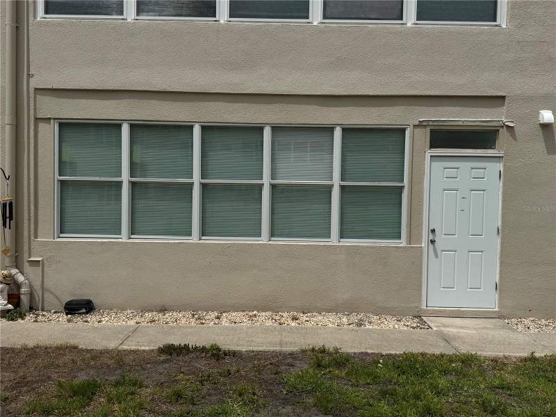 2 bedroom Condominium at 5720 13th Avenue #106B, Tyrone Garden Apts Condo, St Petersburg — photo 3