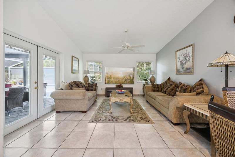 4 bedroom Single Family Residence at 2948 Pembridge Street, Lindfields Unit 3, Kissimmee — photo 3