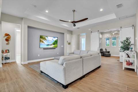 15084 Taurus Circle, Port Charlotte FL - photo 7 of 59